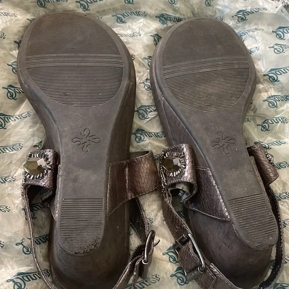 Simply Vera Vera Wang Beaded Thong Sandals – Boho Glam Vibes - Picture 4 of 4